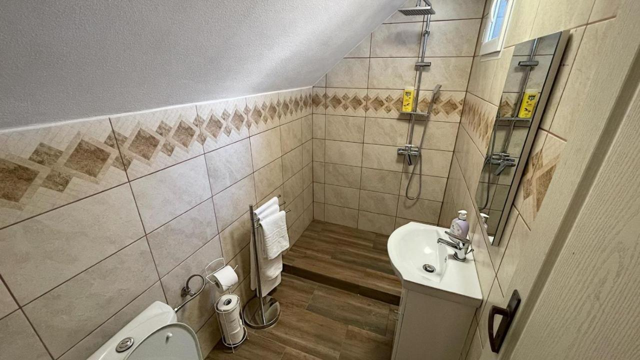 Hotel Casa Aurelia à Chiscau Extérieur photo