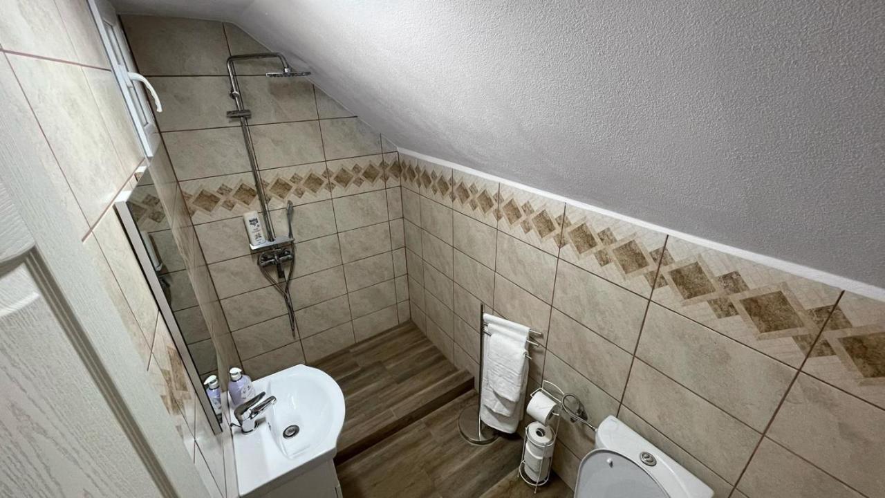Hotel Casa Aurelia à Chiscau Extérieur photo