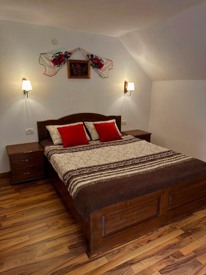 Hotel Casa Aurelia à Chiscau Extérieur photo
